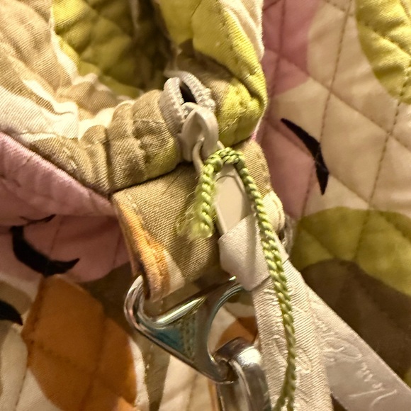 Vera Bradley Grand Traveler Tote in Portobello Road Cottage, 22"x15"x2.25" - Picture 6 of 10